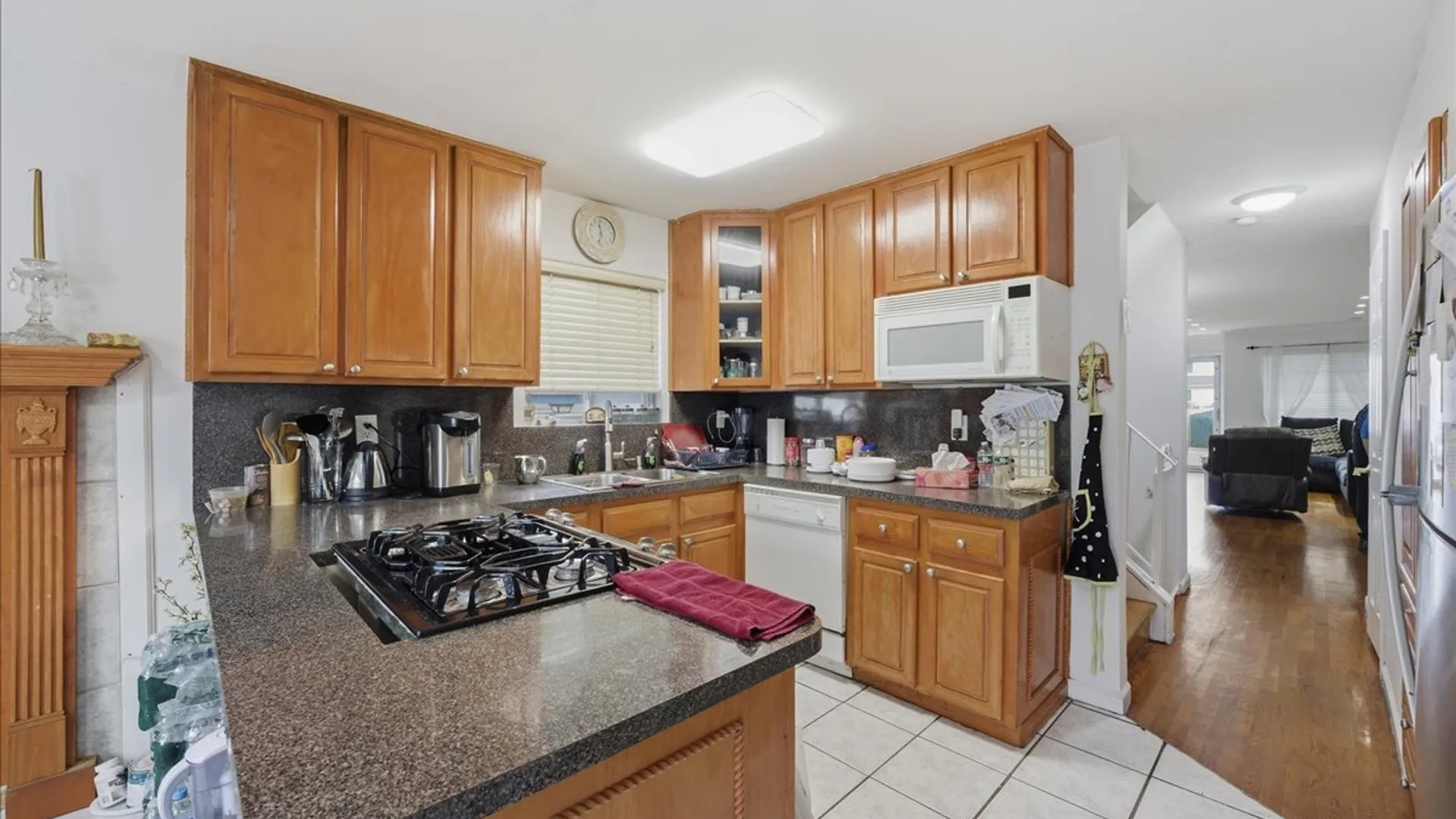 Property at 50 Bergen Beach Pl, Brooklyn, NY 11234 13