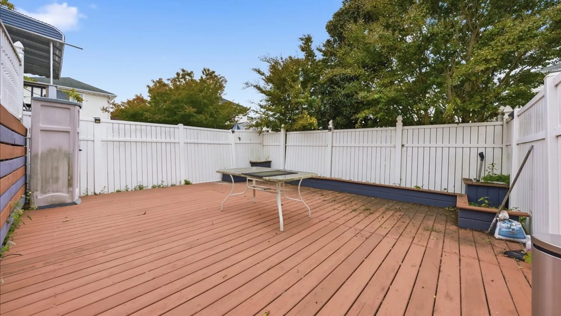 Property at 50 Bergen Beach Pl, Brooklyn, NY 11234 17