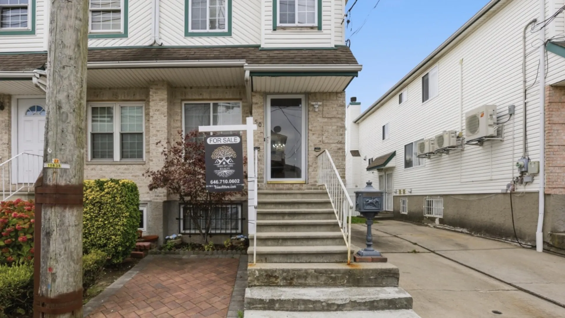 Property at 50 Bergen Beach Pl, Brooklyn, NY 11234 2