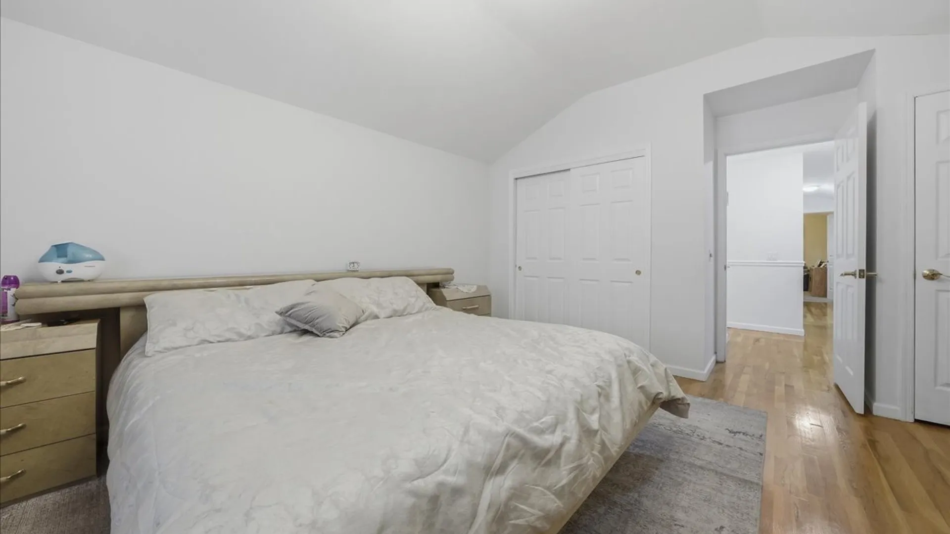 Property at 50 Bergen Beach Pl, Brooklyn, NY 11234 32
