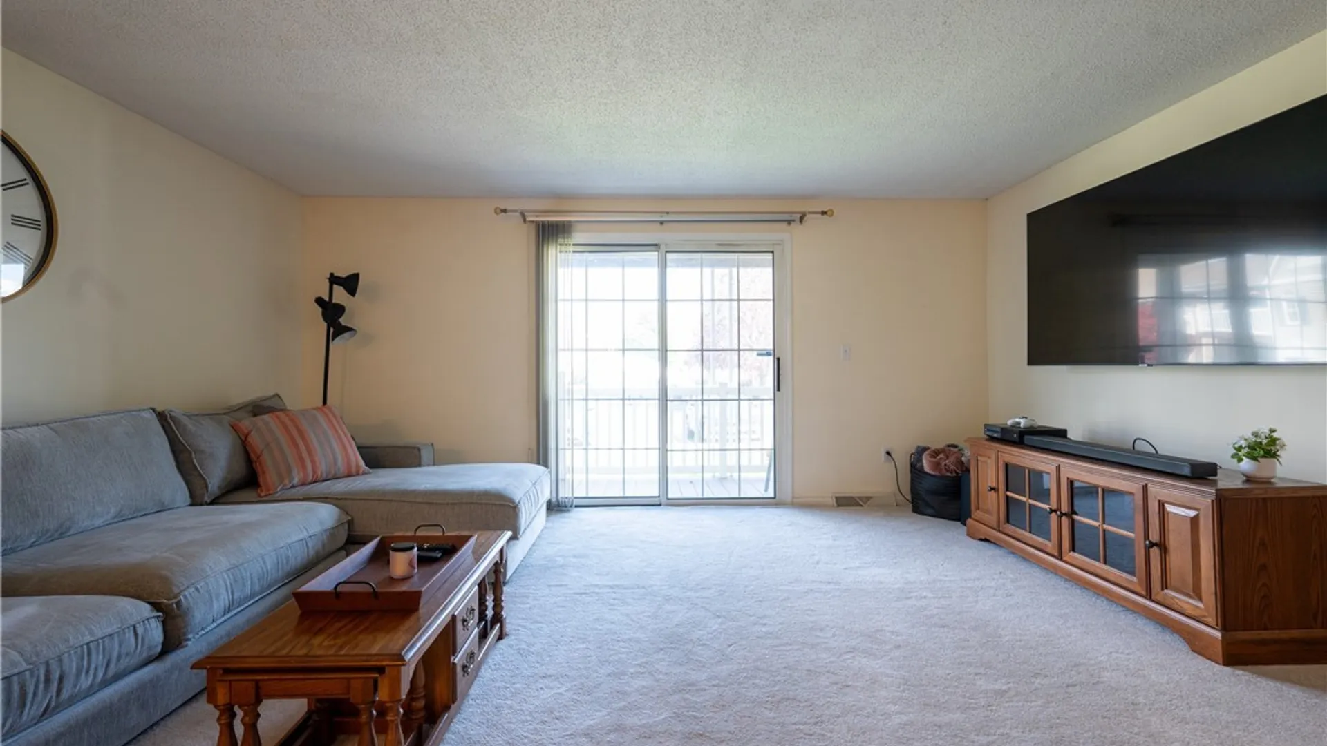 Property at 400 West Avenue, West Seneca, NY 14224 10