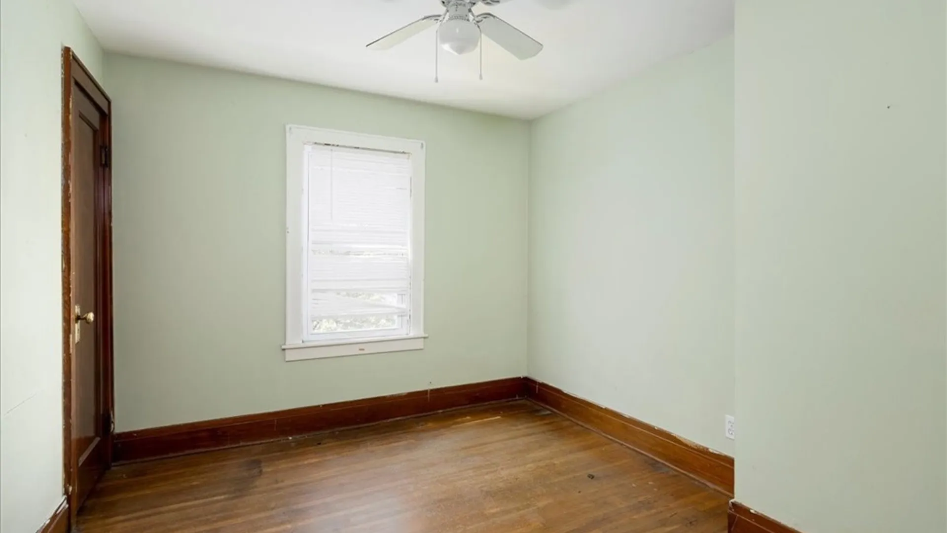 Property at 1325 Indian Church Road, West Seneca, NY 14224 23