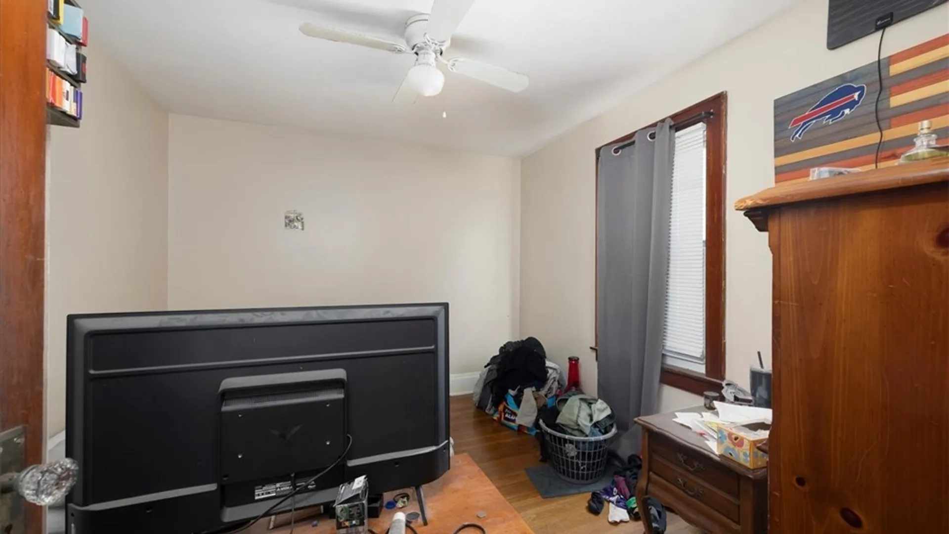 Property at 1325 Indian Church Road, West Seneca, NY 14224 24