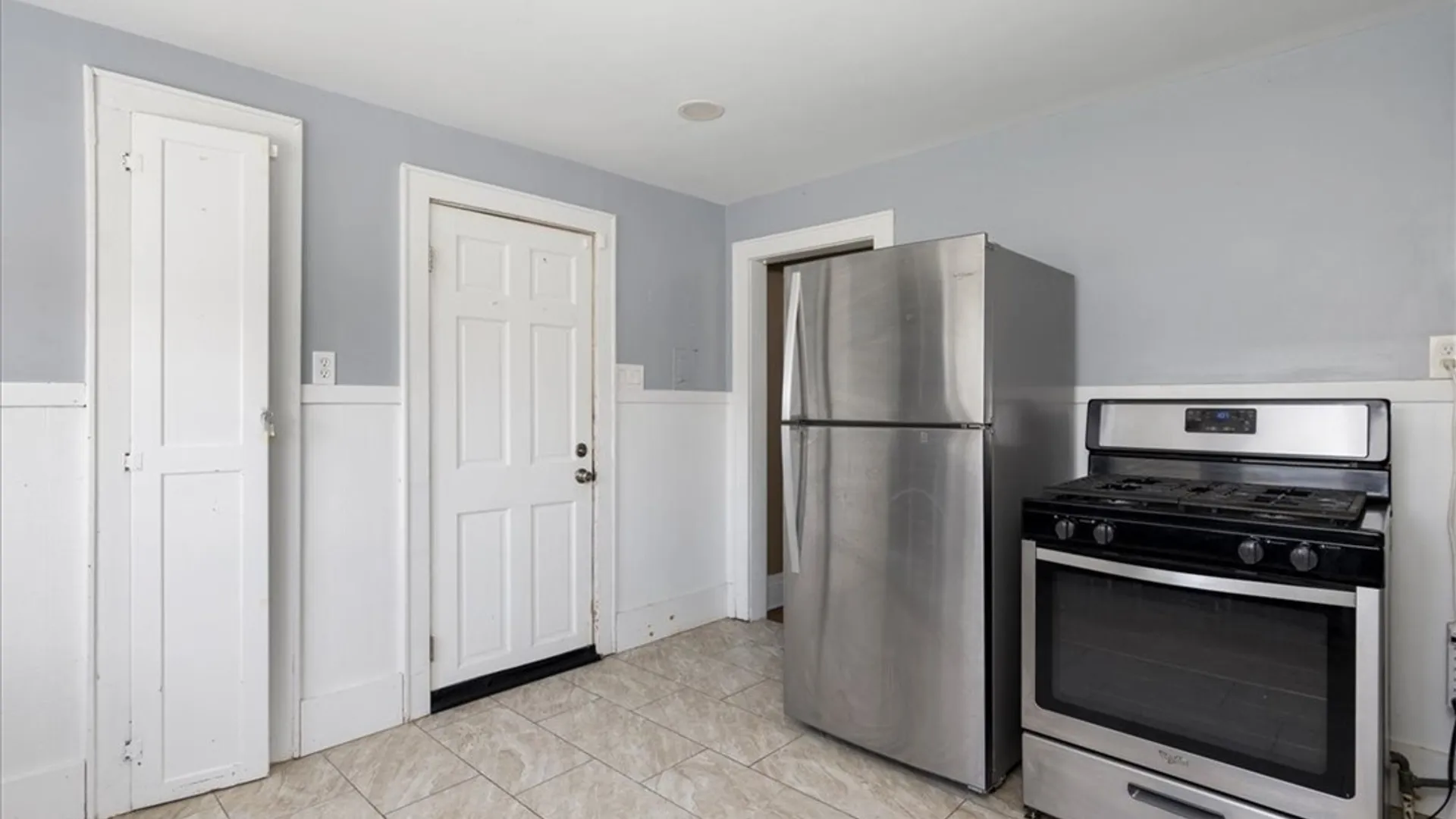 Property at 1325 Indian Church Road, West Seneca, NY 14224 3