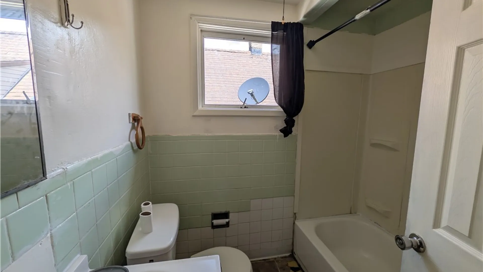 Property at 62 Stevens Avenue, Buffalo, NY 14215 11