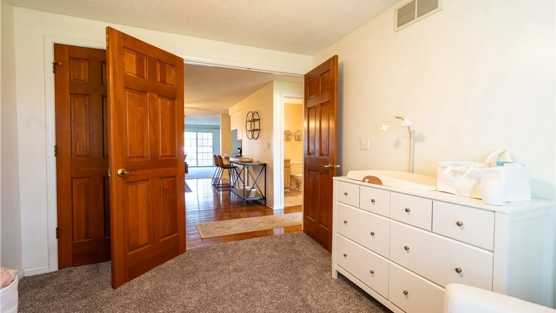 Property at 400 West Avenue, West Seneca, NY 14224 29