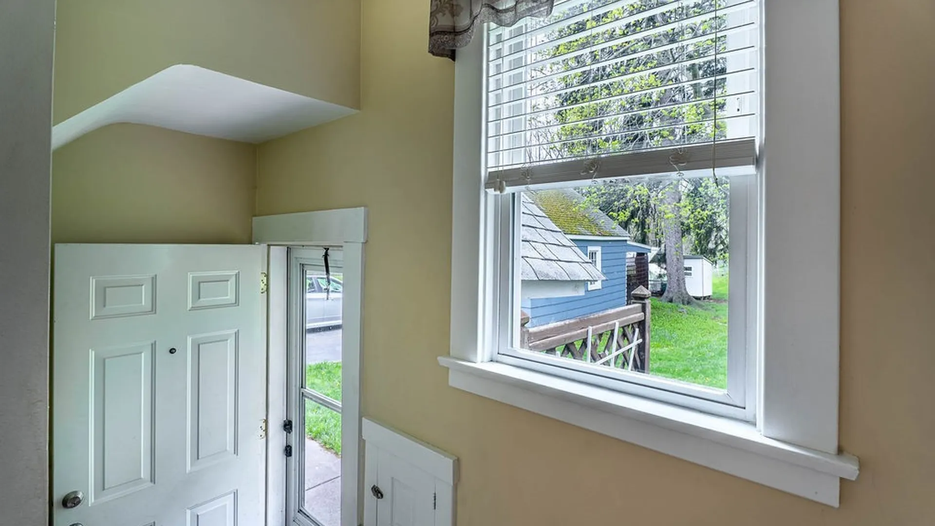 Property at 640 Walnut Street, Lockport City, NY 14094 26