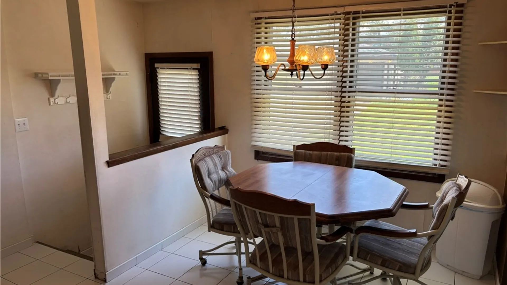 Property at 41 French Lea Road, West Seneca, NY 14224 3