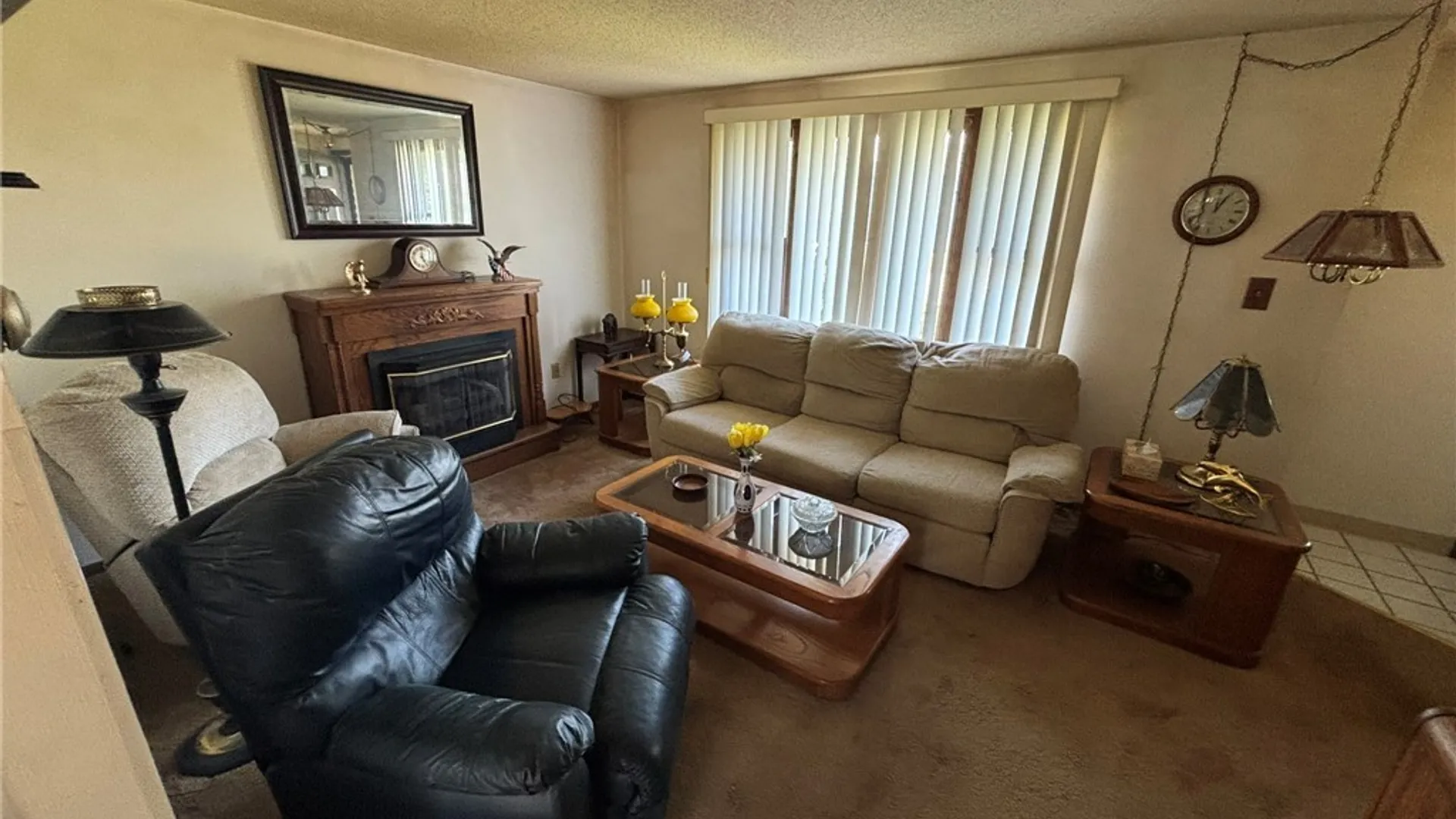 Property at 41 French Lea Road, West Seneca, NY 14224 4