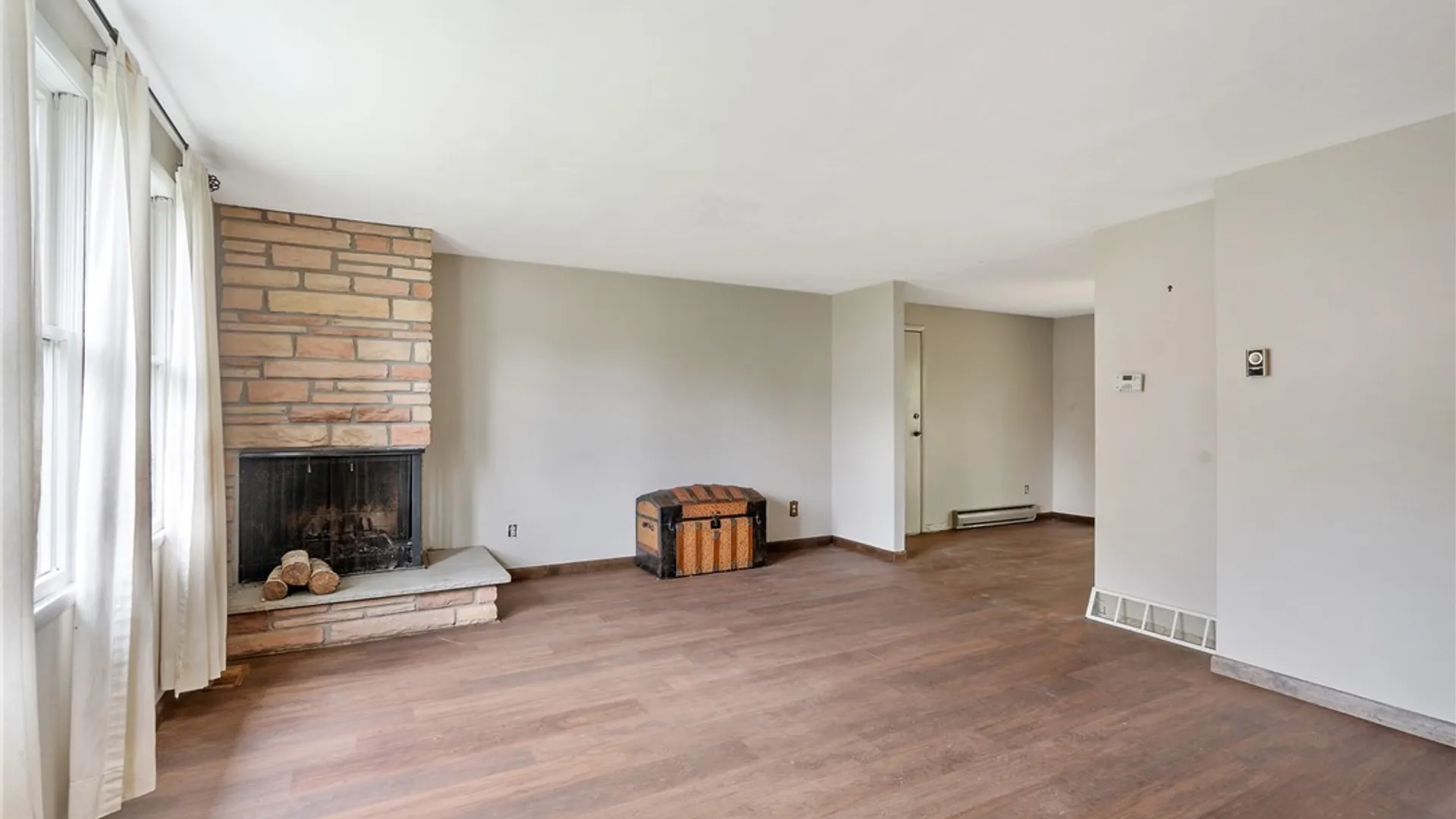 Property at 4254 Vine Meadow Road, Clay, NY 13090 5
