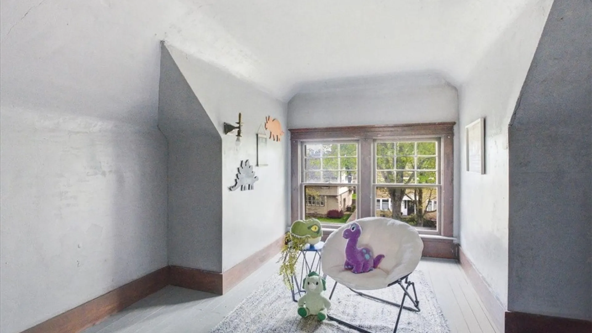 Property at 98 Tillinghast Place, Buffalo, NY 14216 27