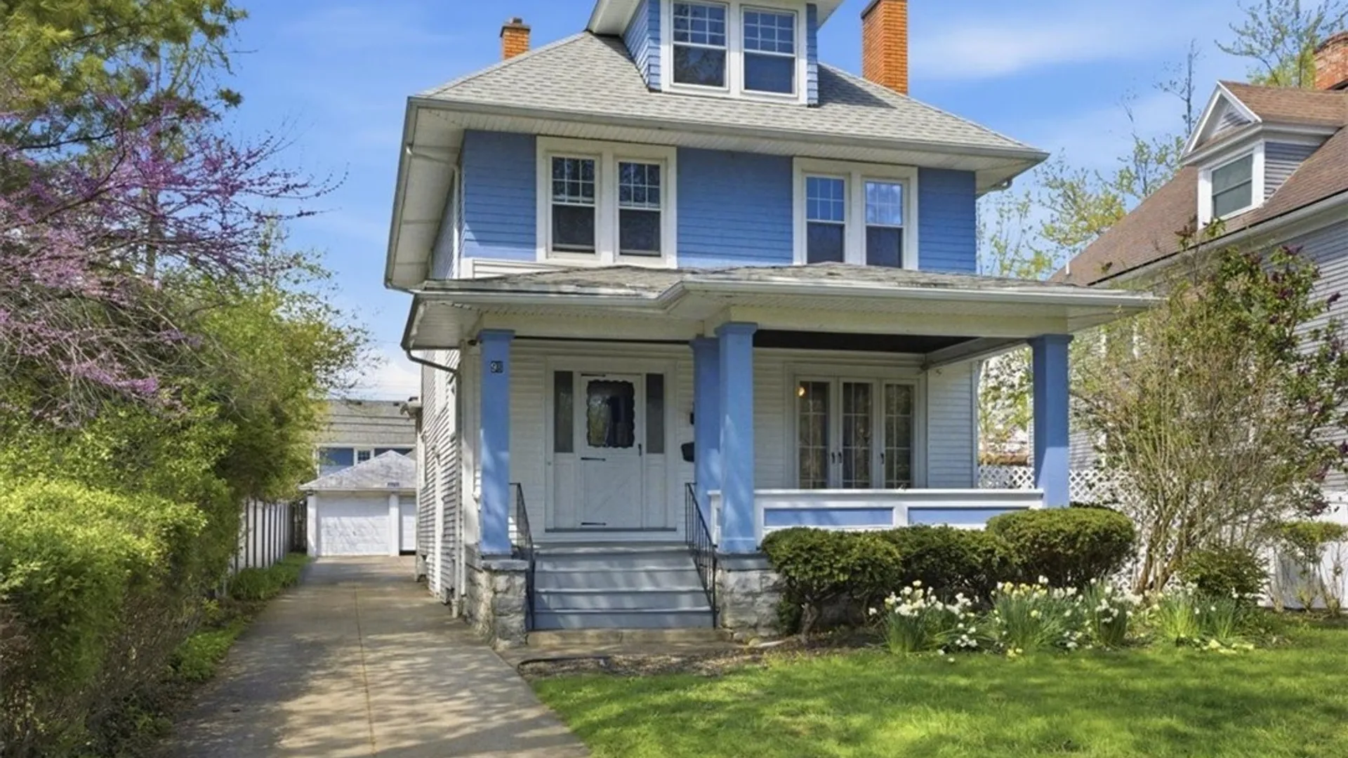 Property at 98 Tillinghast Place, Buffalo, NY 14216 3