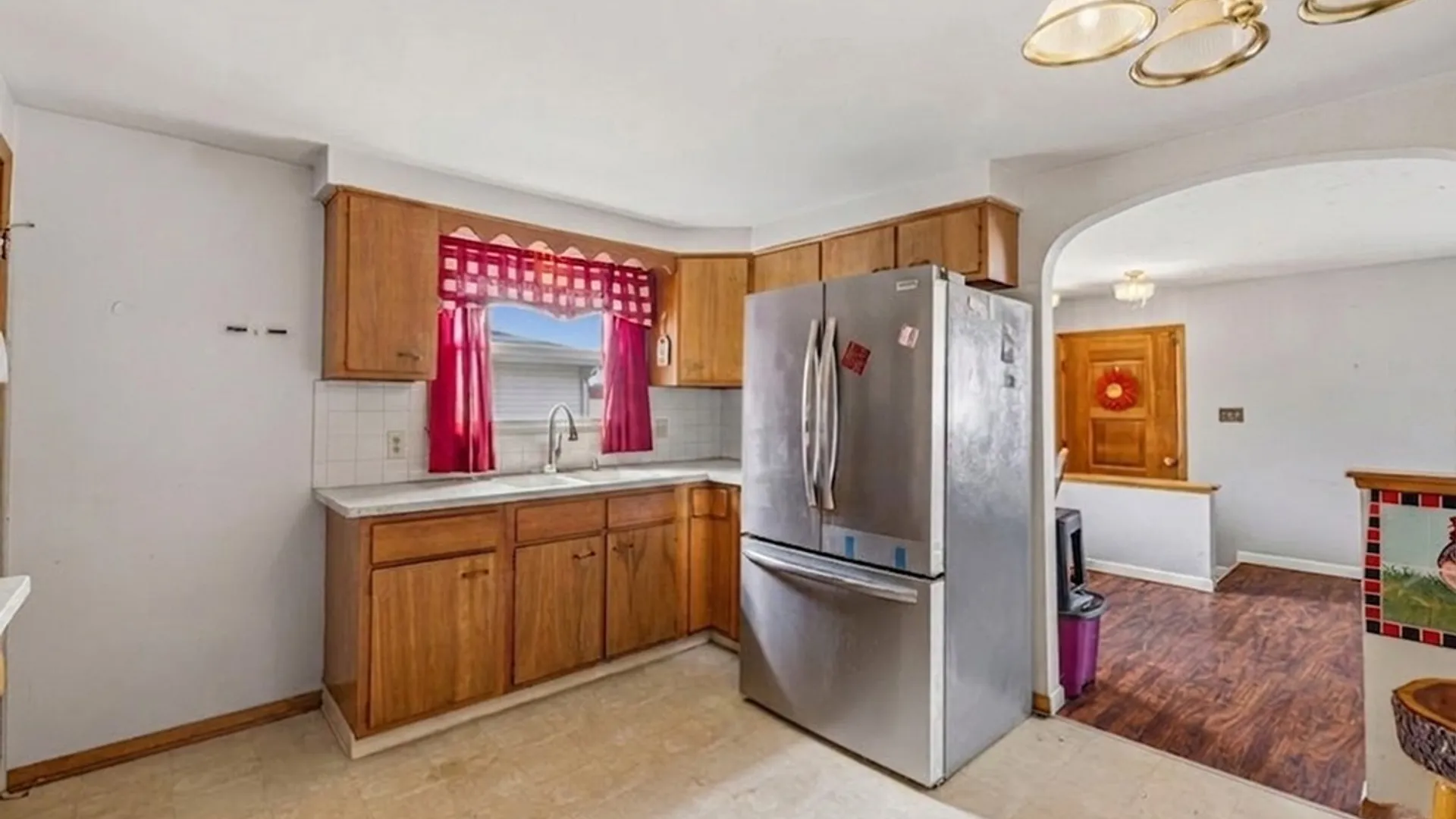 Property at 71 Cherbourg Drive, Cheektowaga, NY 14227 8