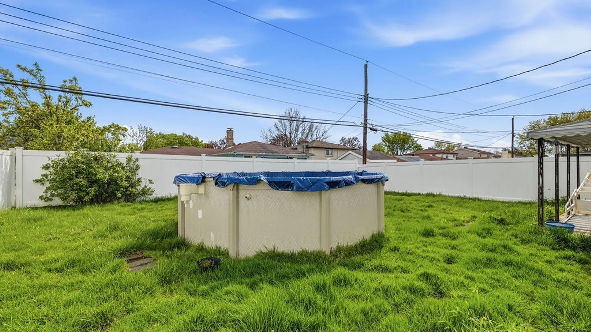 Property at 71 Cherbourg Drive, Cheektowaga, NY 14227 3