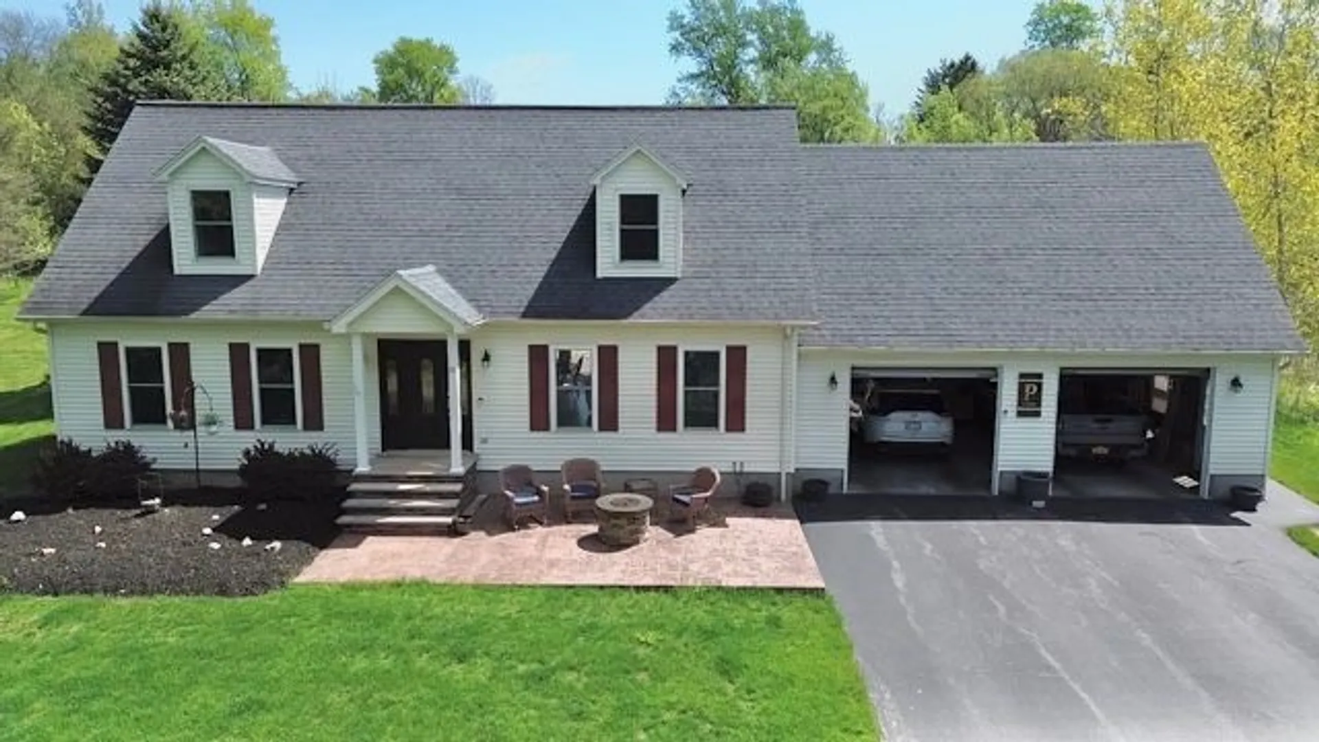 Property at 20 Bowen Street, Auburn, NY 13021 2