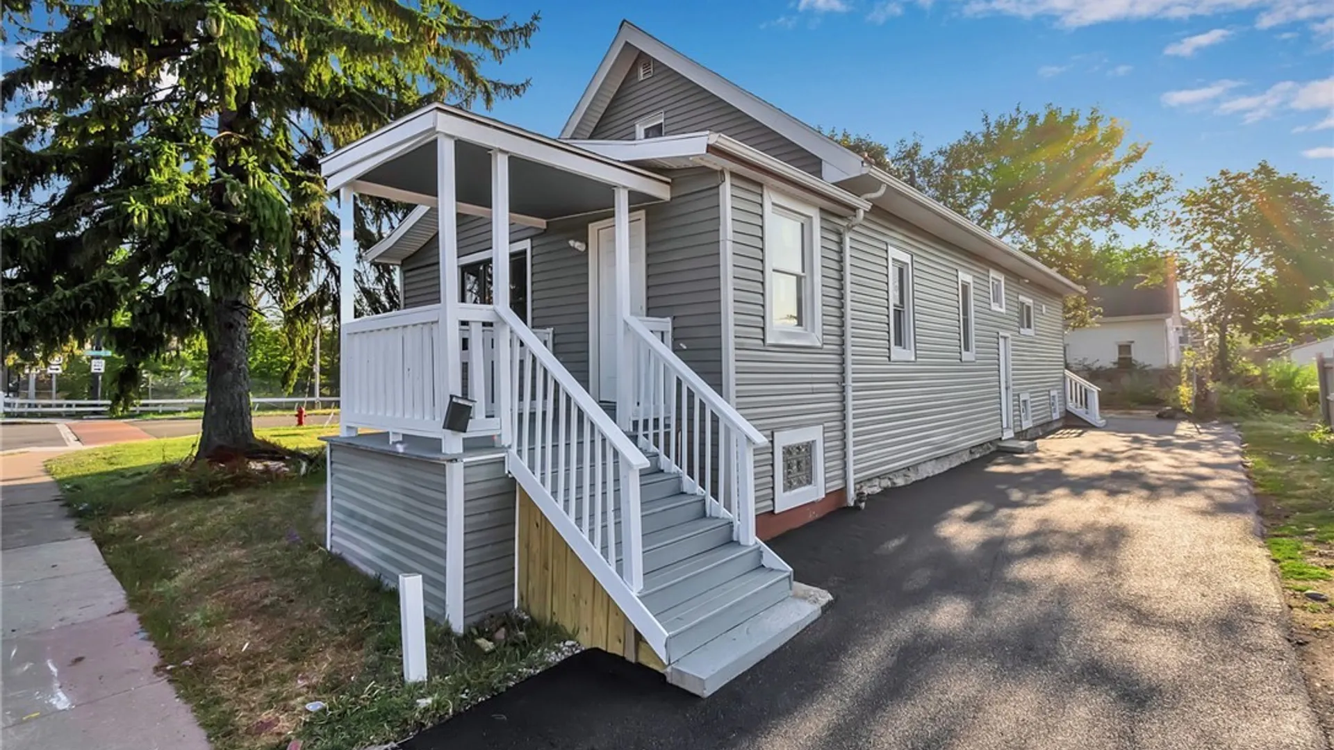 Property at 535 Grider Street, Buffalo, NY 14215 2