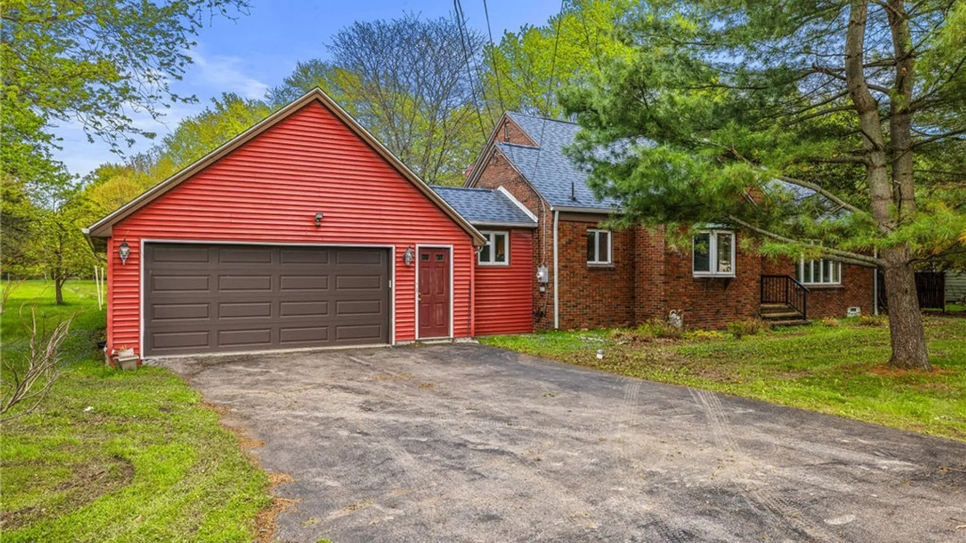 Property at 501 Lein Road, West Seneca, NY 14224 3