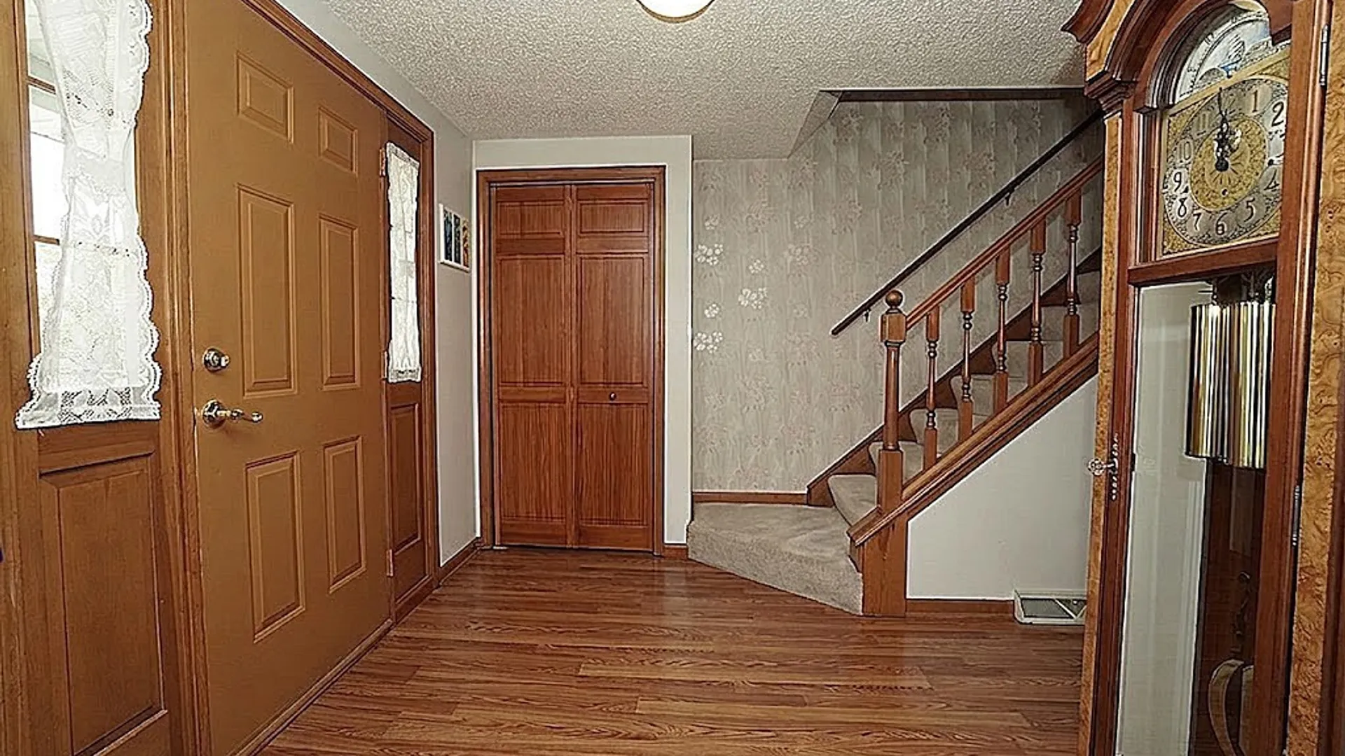 Property at 162 Angle Road, West Seneca, NY 14224 10