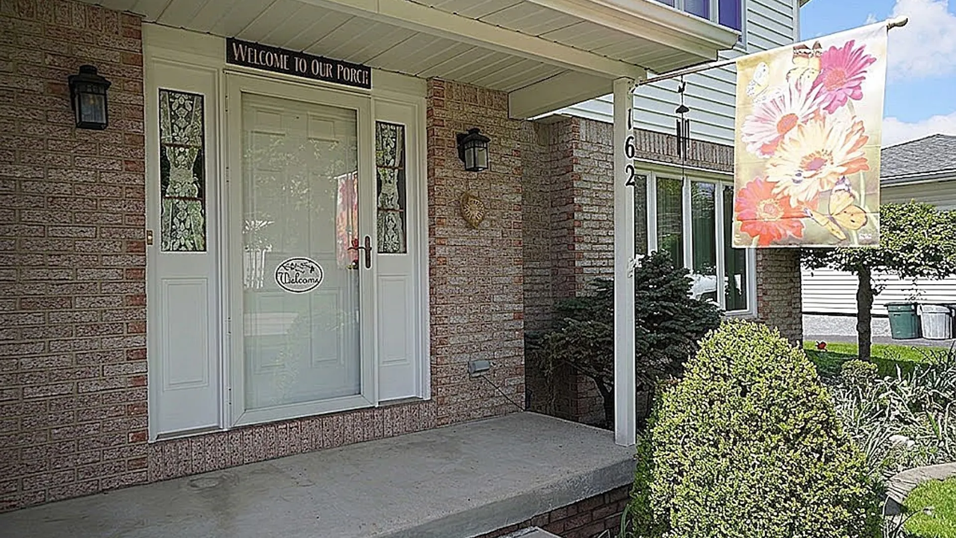 Property at 162 Angle Road, West Seneca, NY 14224 5