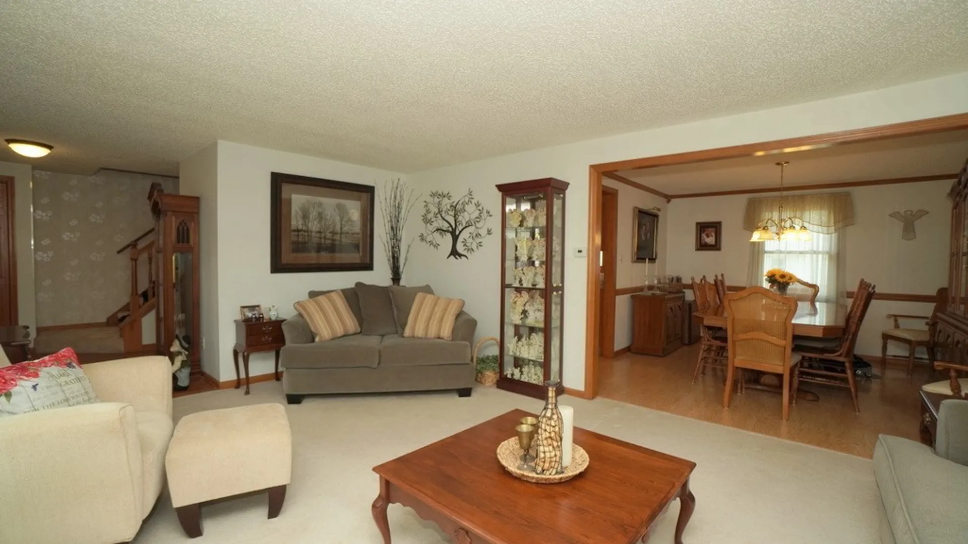 Property at 162 Angle Road, West Seneca, NY 14224 9