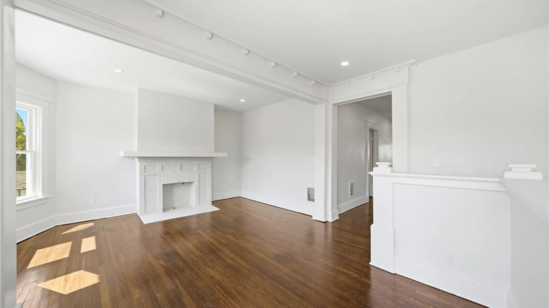 Property at 90 Armin Place, Buffalo, NY 14210 22