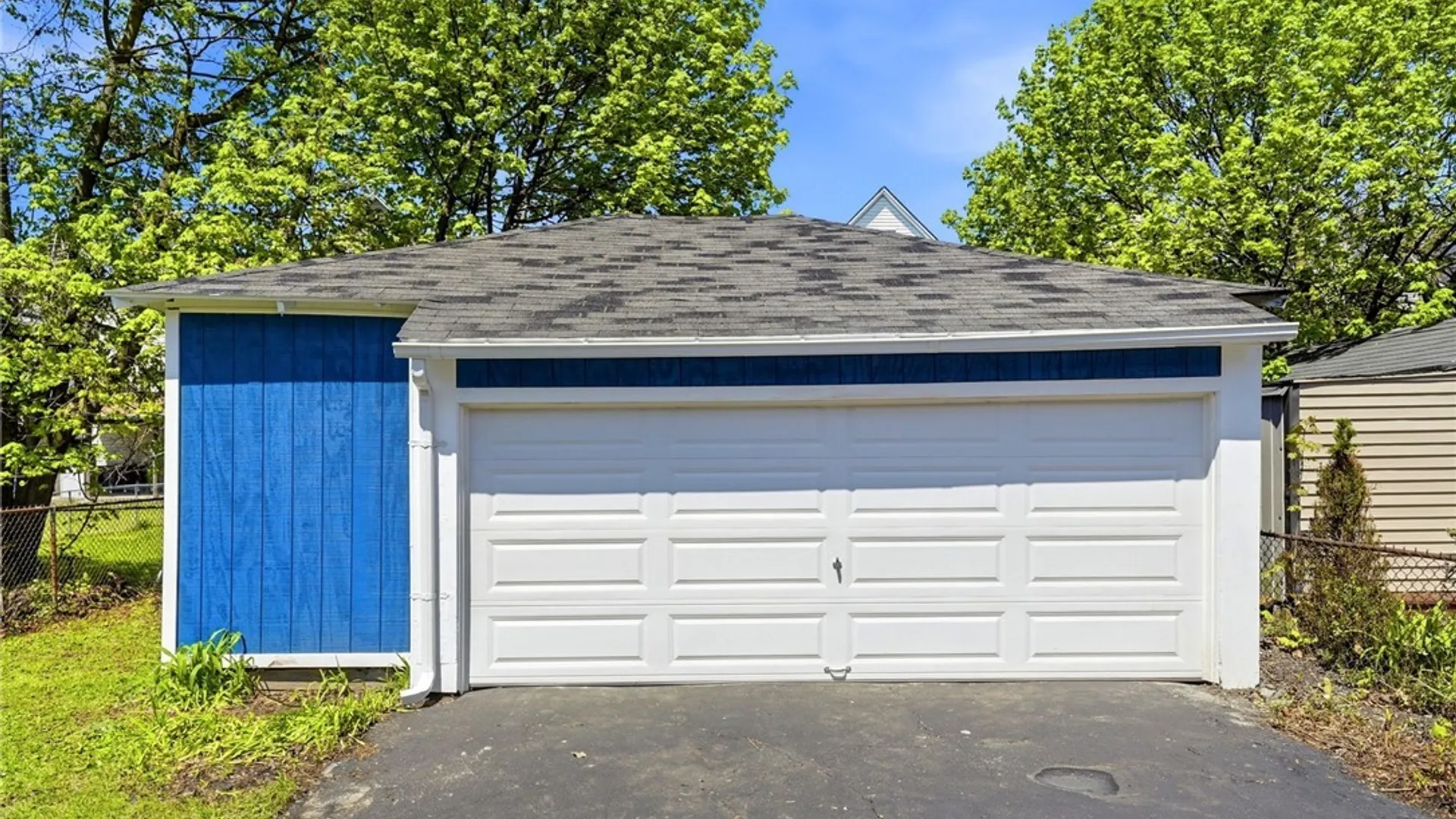 Property at 90 Armin Place, Buffalo, NY 14210 48