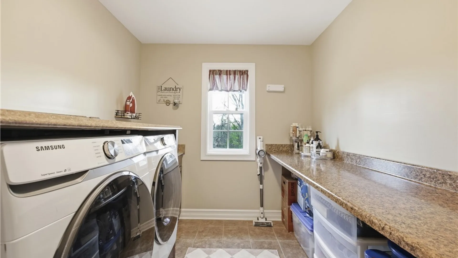 Property at 3418 Ashwood Drive, Wheatfield, NY 14120 31