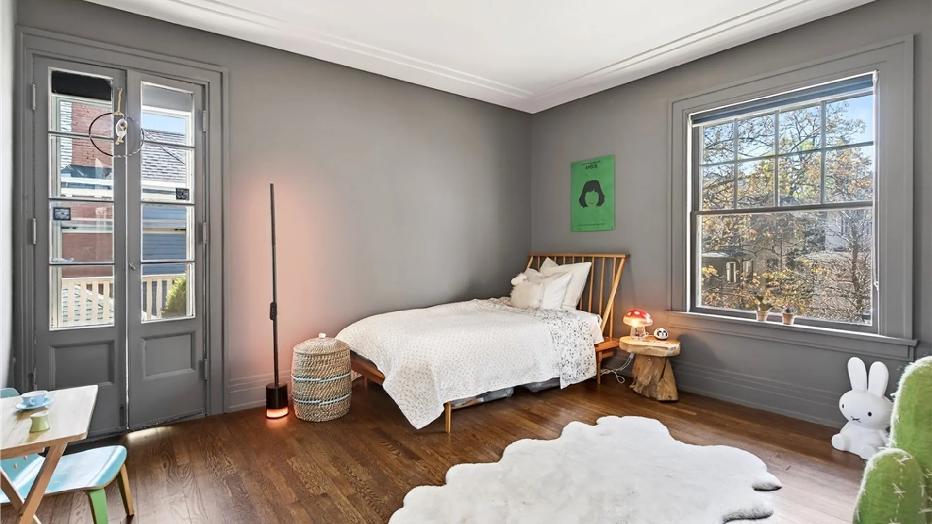 Property at 3 Clarendon Place, Buffalo, NY 14209 25