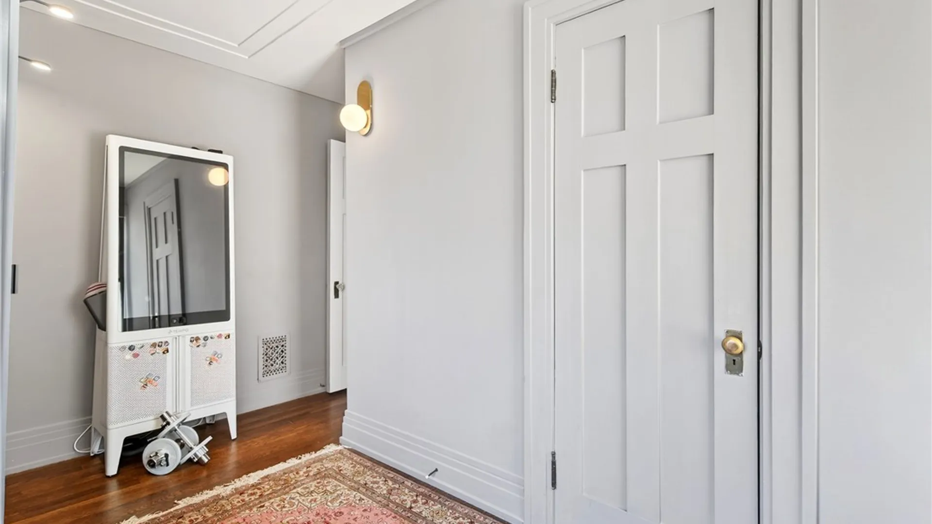Property at 3 Clarendon Place, Buffalo, NY 14209 29