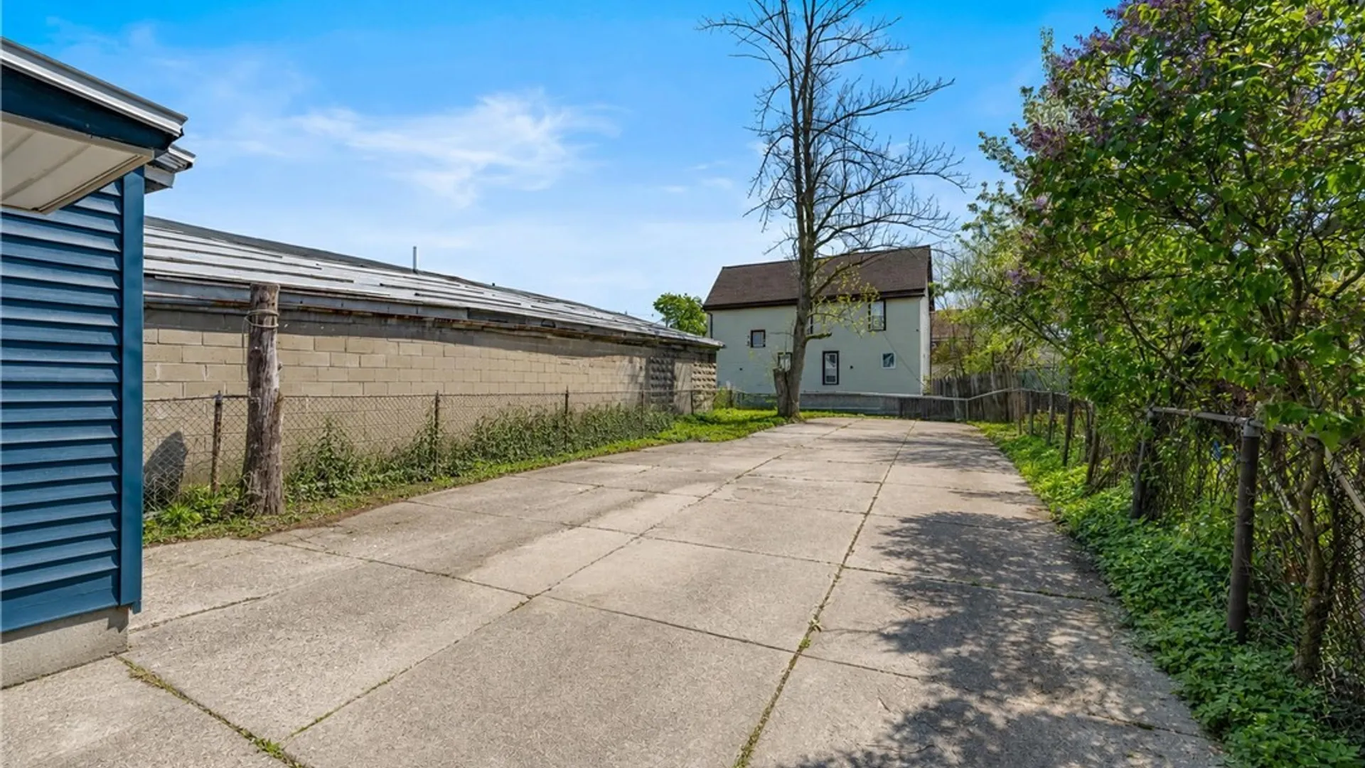Property at 47 Herkimer Street, Buffalo, NY 14213 27