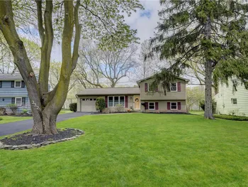 332 Village Lane, Brighton, NY 14610