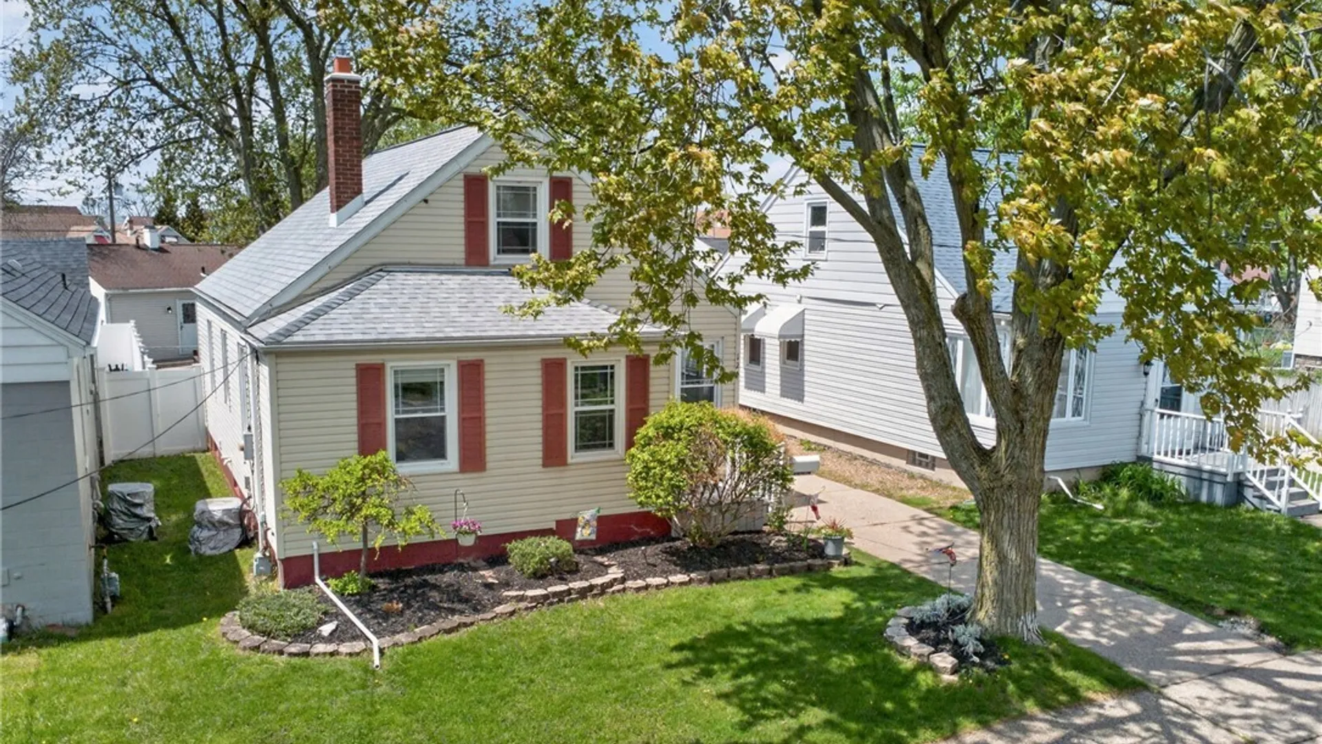 Property at 124 Hillcrest Rd, Tonawanda, NY 14150 42