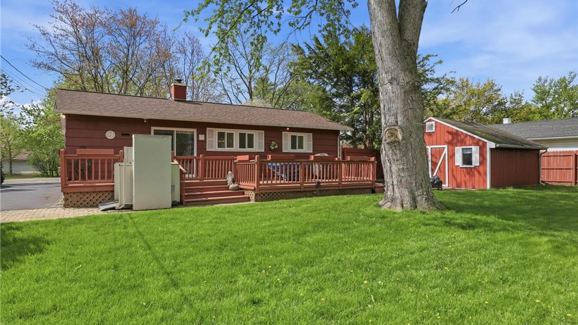 Property at 336 Hollybrook Road, Henrietta, NY 14623 30