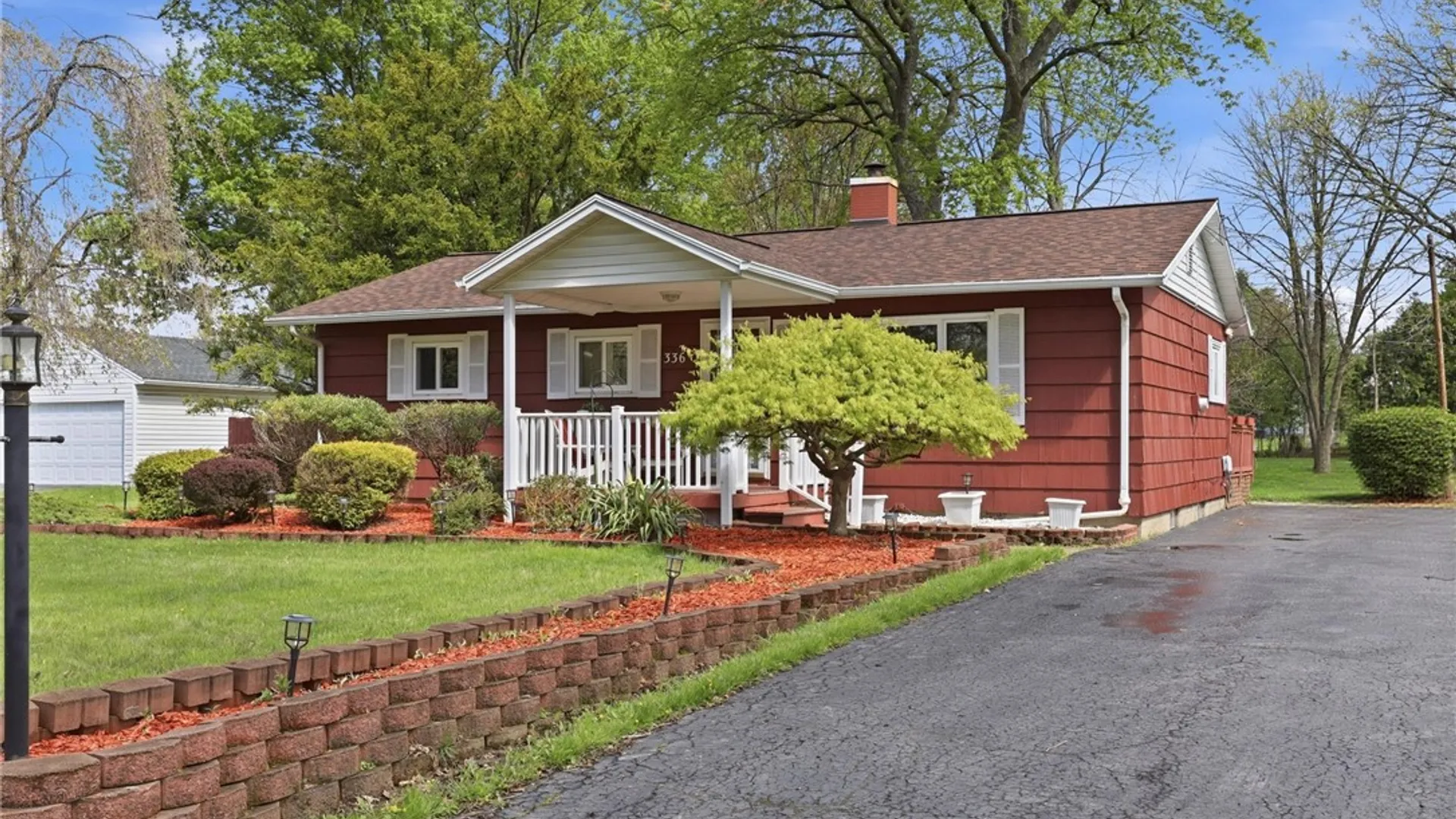 Property at 336 Hollybrook Road, Henrietta, NY 14623 4