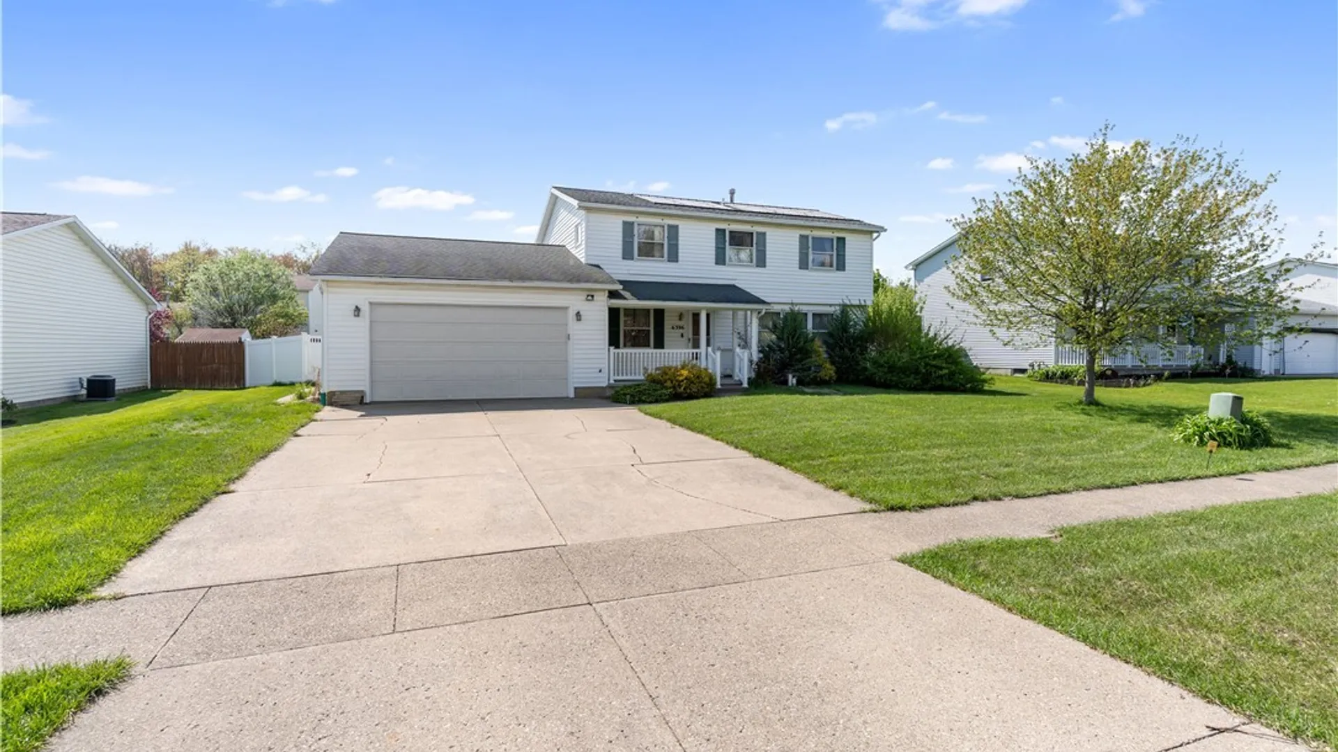 Property at 6396 Mayflower Lane, Hamburg, NY 14085 2