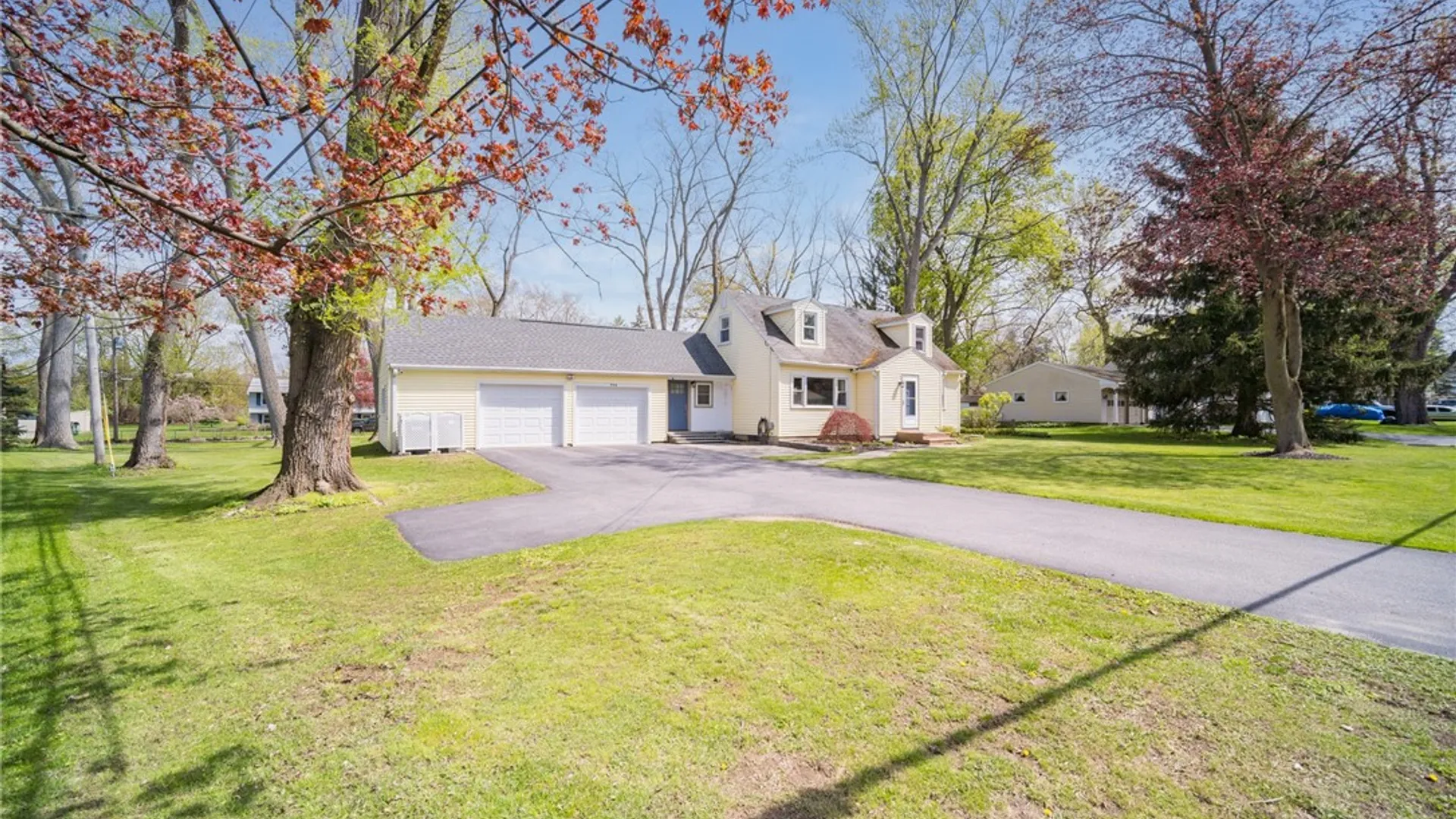 Property at 994 Gravel Road, Webster, NY 14580 4