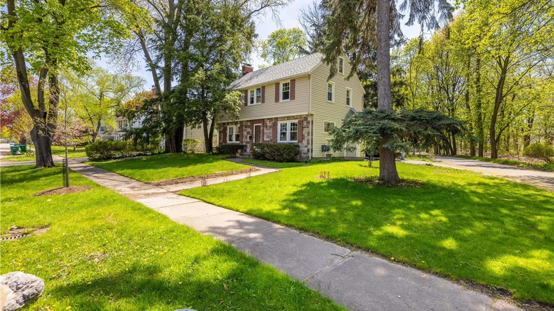 Property at 11 Covington Road, Irondequoit, NY 14617 4