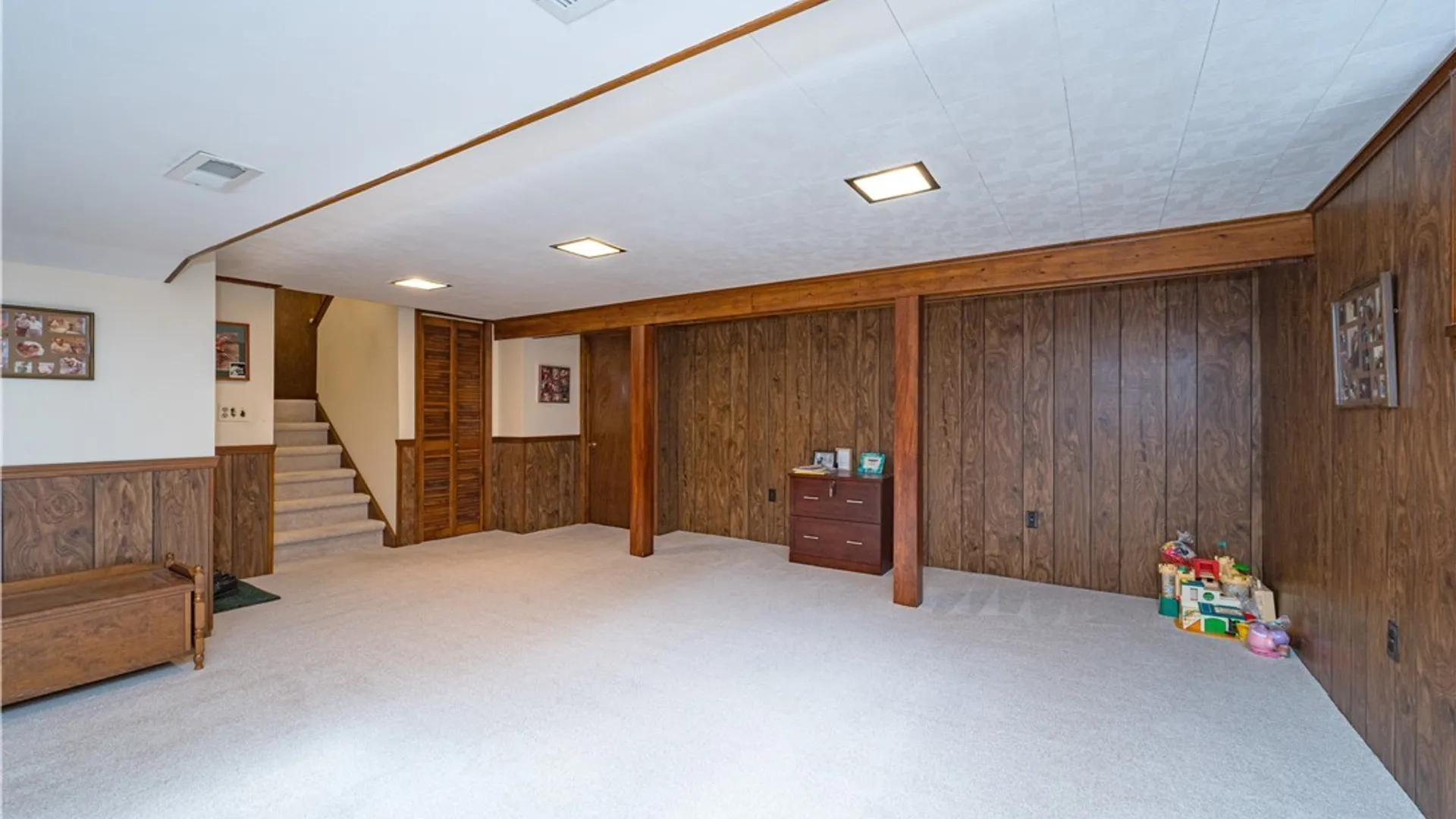 Property at 4364 Chisholm Trail, Hamburg, NY 14075 28