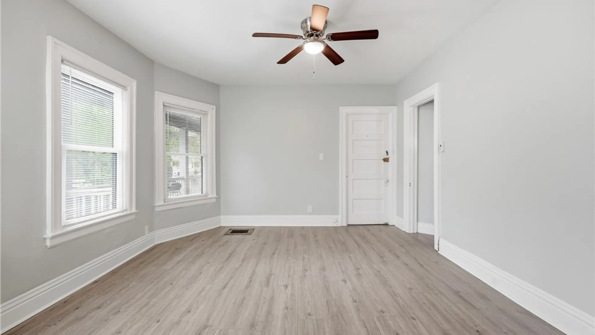 Property at 80 Anderson Place, Buffalo, NY 14222 4