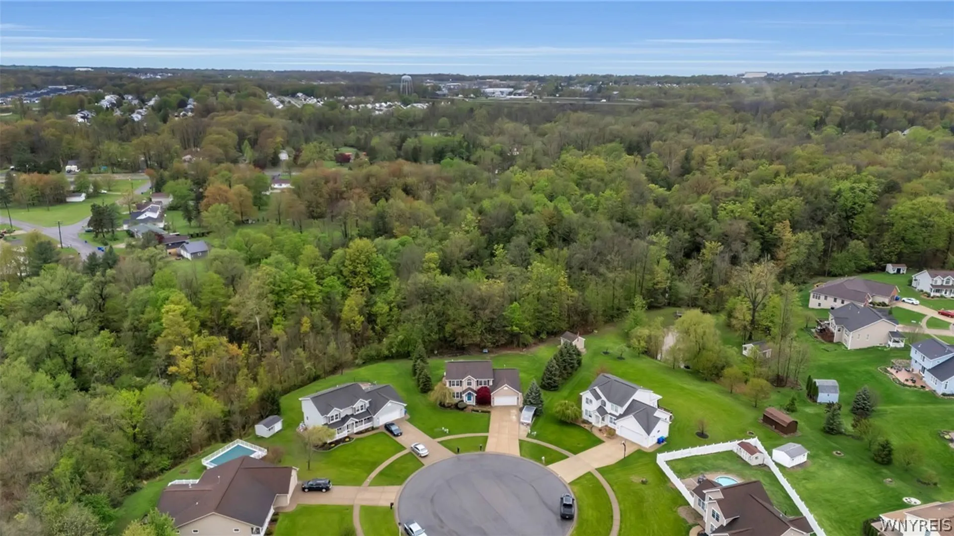 Property at 4596 John Michael, Hamburg, NY 14075 46