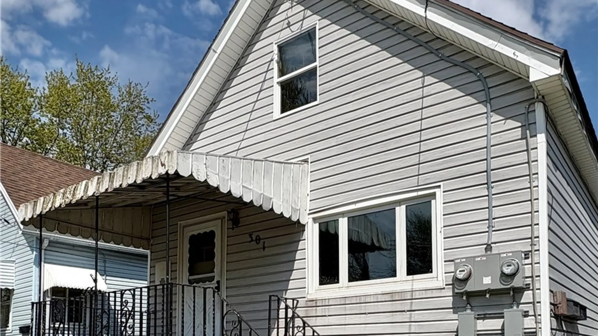 Property at 301 Davey Street, Buffalo, NY 14206 3