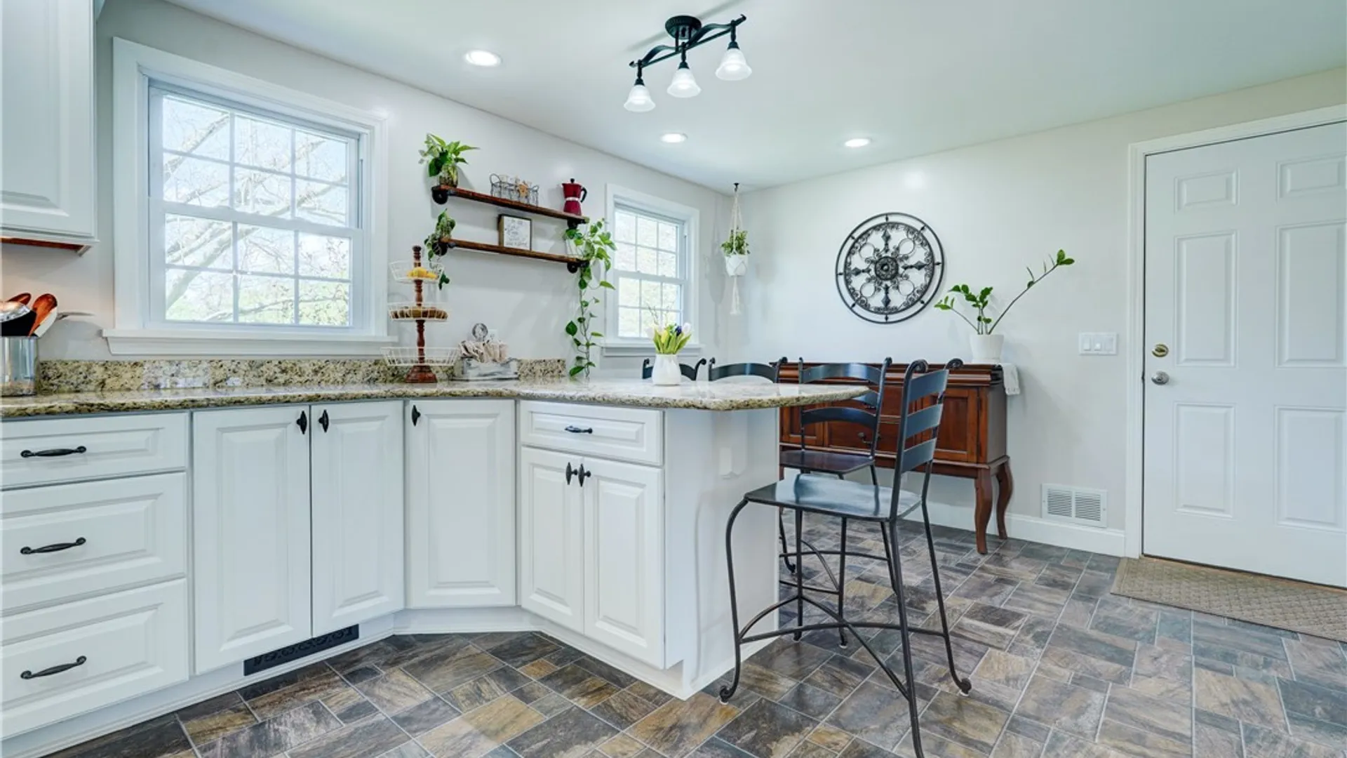 Property at 45 Parkridge Drive, Pittsford, NY 14534 15