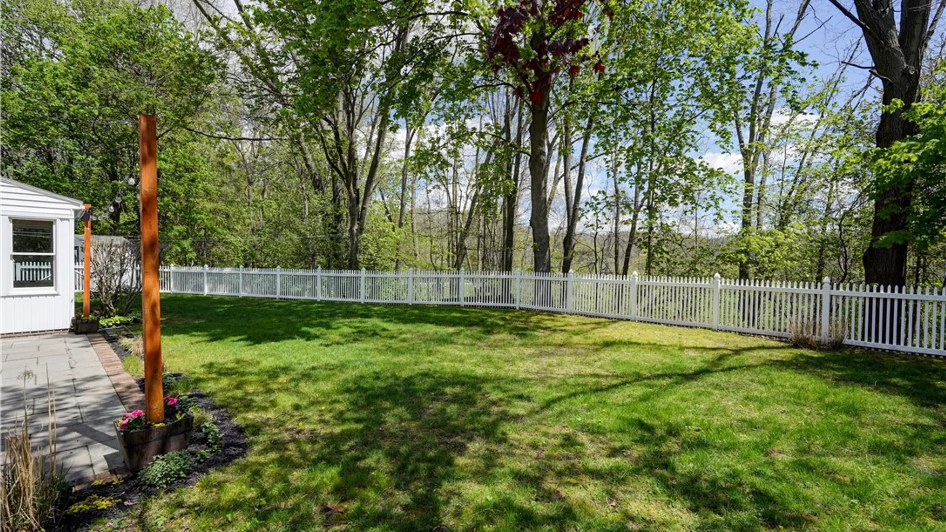 Property at 45 Parkridge Drive, Pittsford, NY 14534 5