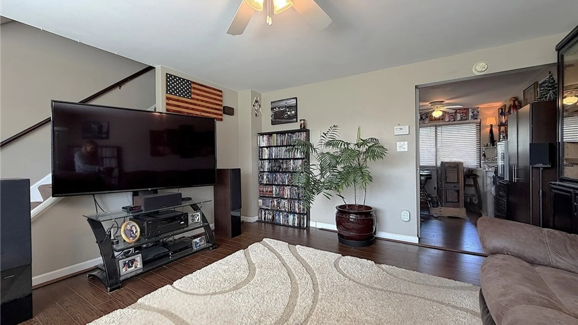 Property at 223 Greenmeadow Drive, West Seneca, NY 14224 4