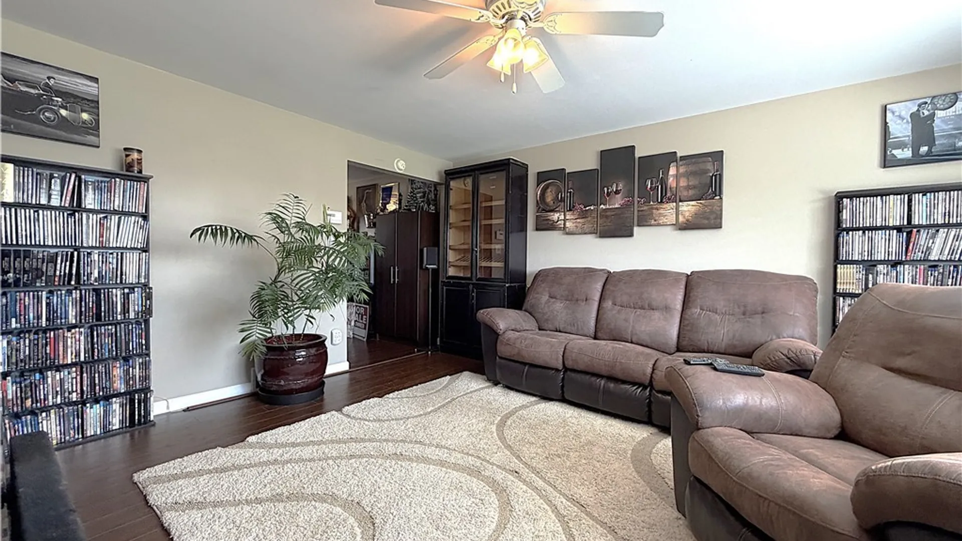 Property at 223 Greenmeadow Drive, West Seneca, NY 14224 5