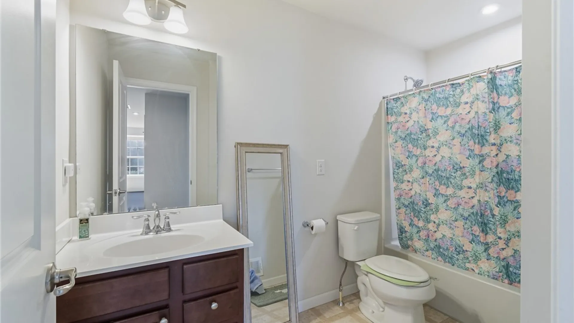 Property at 708 Hillspring, Webster, NY 14580 38