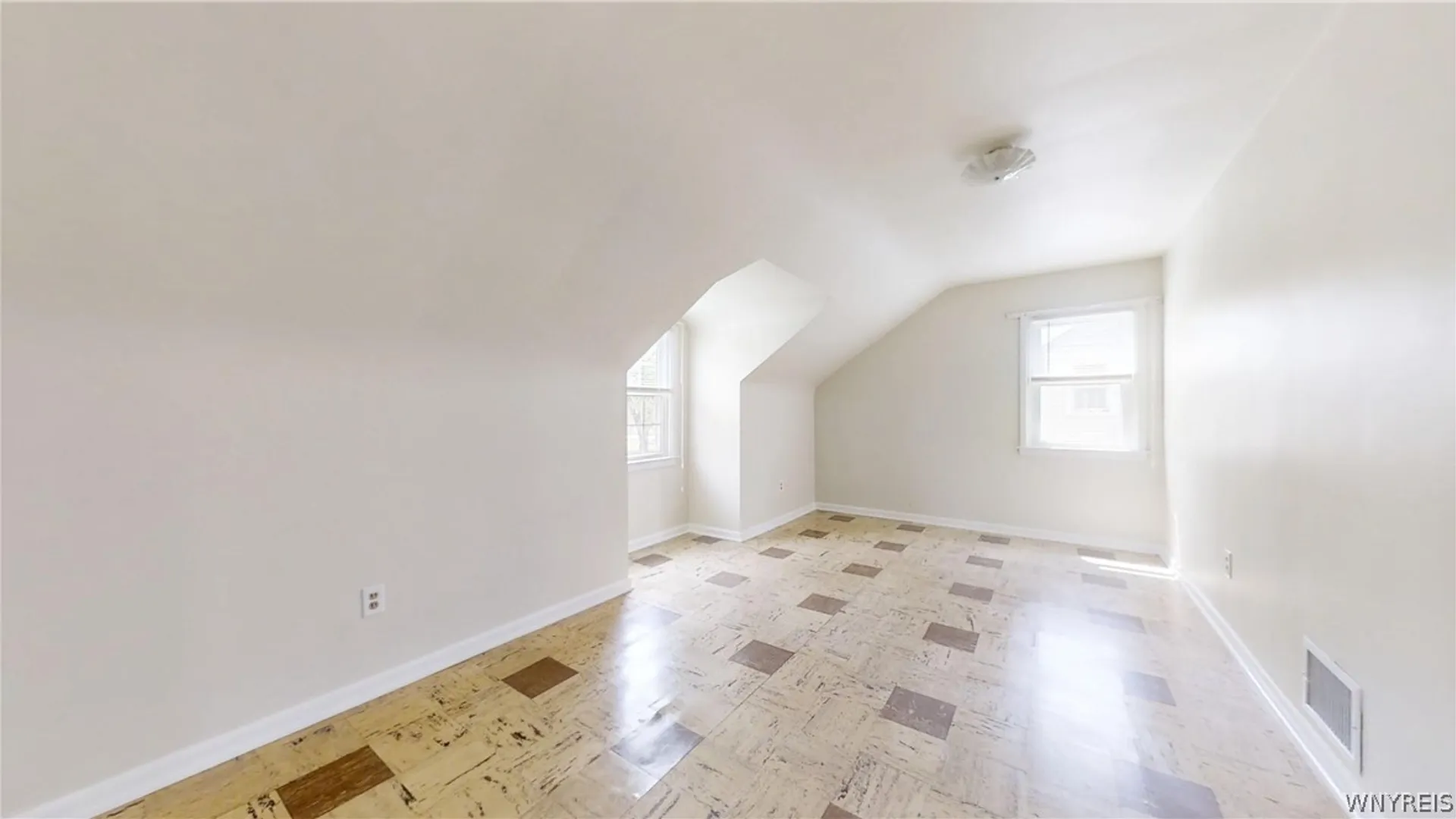 Property at 130 Kettering Drive, Tonawanda, NY 14223 16