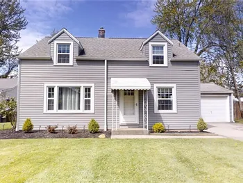 Property at 130 Kettering Drive, Tonawanda, NY 14223