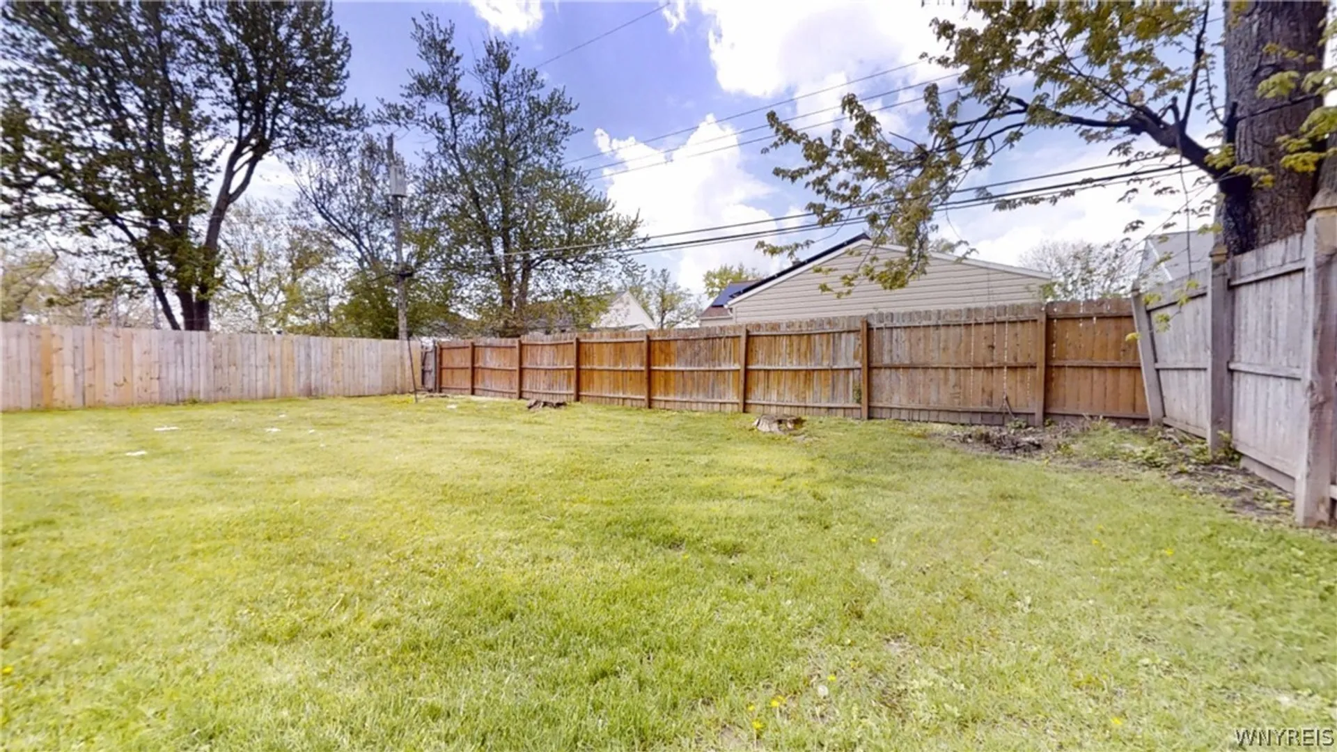 Property at 130 Kettering Drive, Tonawanda, NY 14223 28