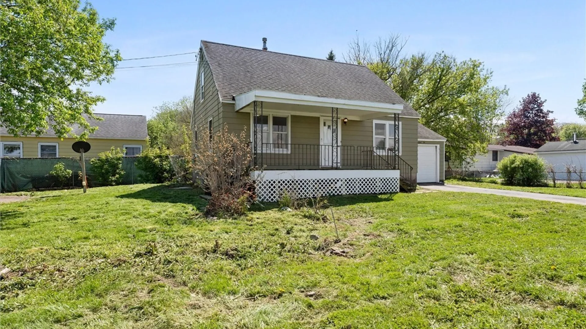 Property at 302 Hinsdale Road, Salina, NY 13211 26